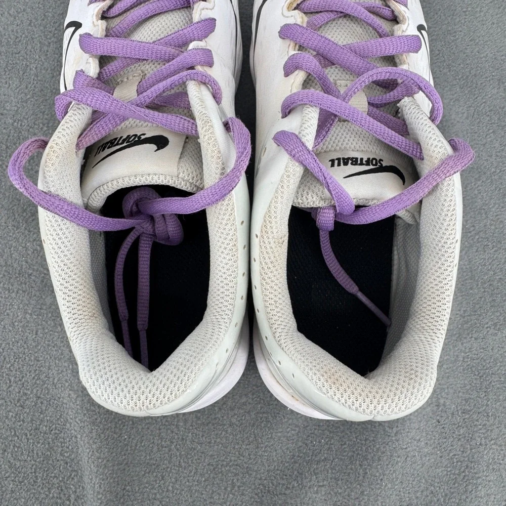 Nike Hyperdiamond 4 Keystone Softball Cleats Youth 3Y White Purple CZ5919-103